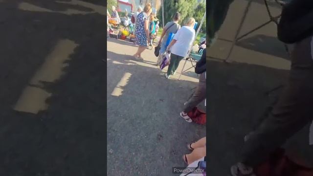 В Славянске скучаем за таким базаром. Звуки мирной жизни. смотреть онлайн