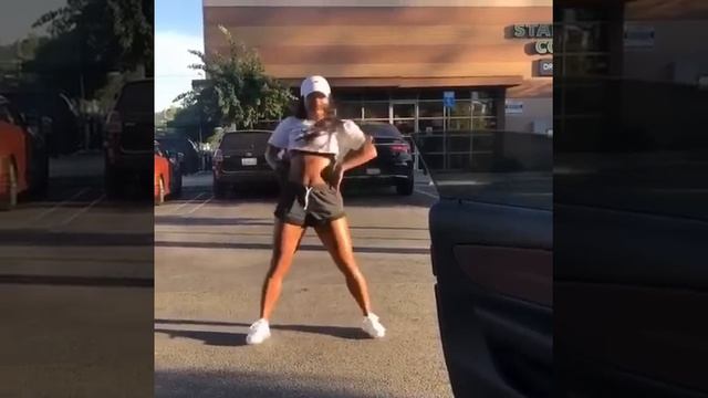 'Kiki do you love me' challenge. Drake - IMF. смотреть онлайн