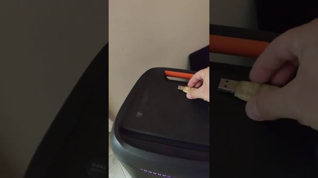 Atualizando firmware JBL partybox 300 Brasil 381221 смотреть онлайн