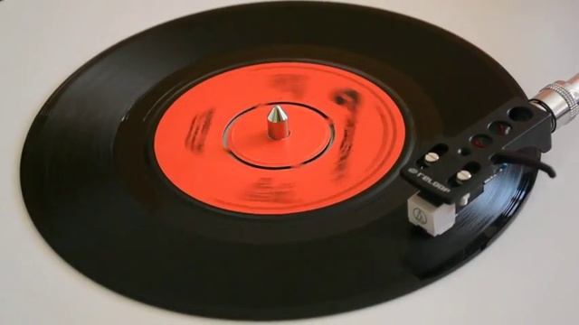 Matchbox - Rockabilly Rebel - Vinyl Play смотреть онлайн