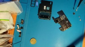 Замена конденсаторов и изоляция экрана. Ремонт Xiaomi Redmi 9T