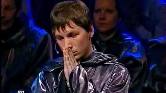 Играет Томас Мюллер смотреть онлайн