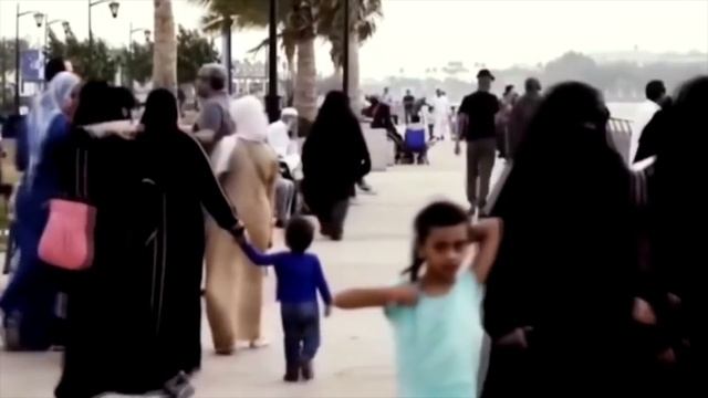 НАСТОЯЩАЯ ЖИЗНЬ АРАБСКИХ ЖЕН смотреть онлайн