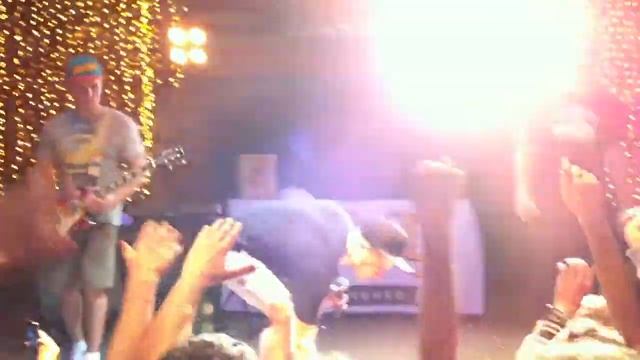 МАКС КОРЖ - ТРЭШ смотреть онлайн