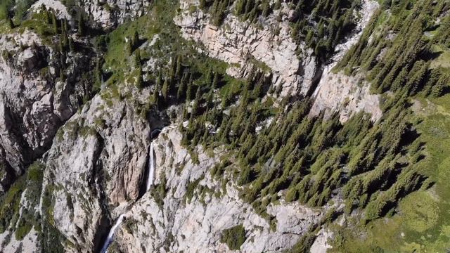 «Burhan Bulak Waterfall» July 2020 смотреть онлайн