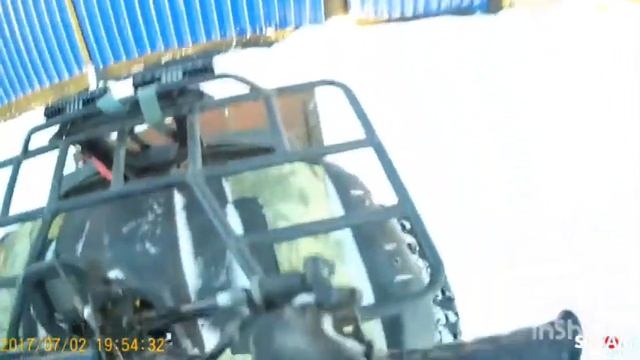 Пытаюсь почистить снег квадроциклом.Сможет почистить снег ? смотреть онлайн