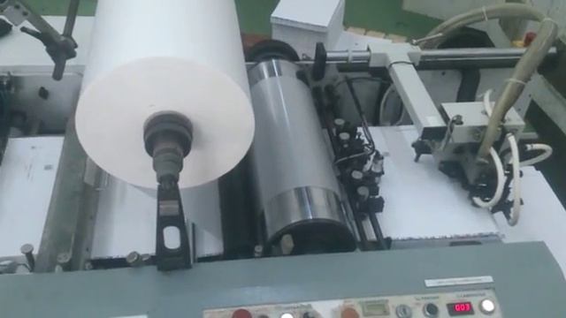 Автоматический ламинатор Komfi Delta 52 Plus б/у 2002 смотреть онлайн