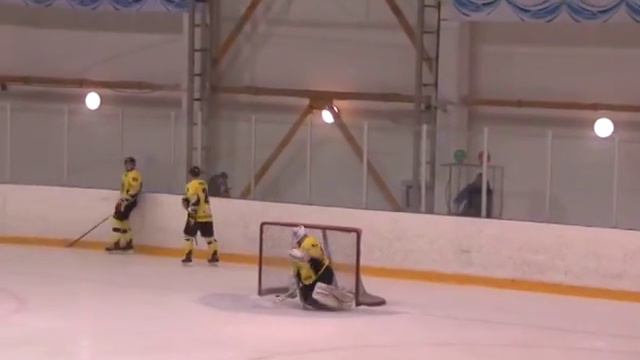 Хоккейное противостояние обратилось в ничью смотреть онлайн