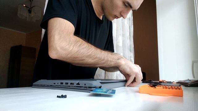 Как я неудачно поставил SSD формата M2 смотреть онлайн