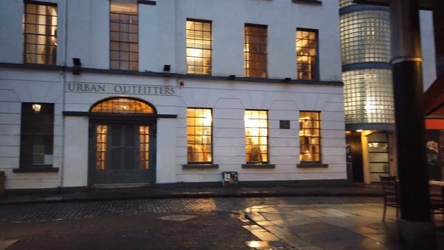 Walking In DUBLIN / Ireland ??- 4K 60fps (UHD)