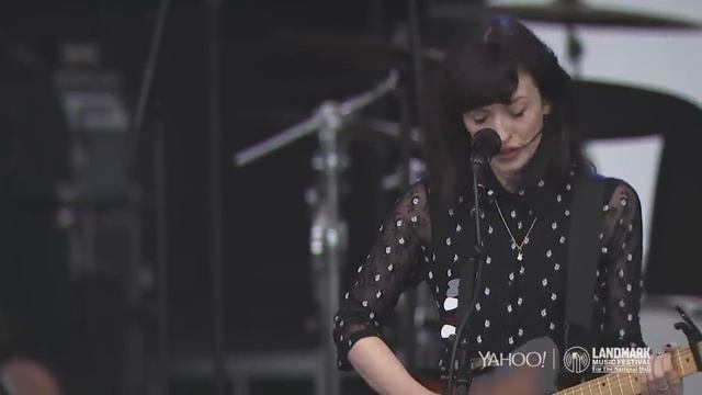Daughter - Landmark Music Festival 2015 [720p]