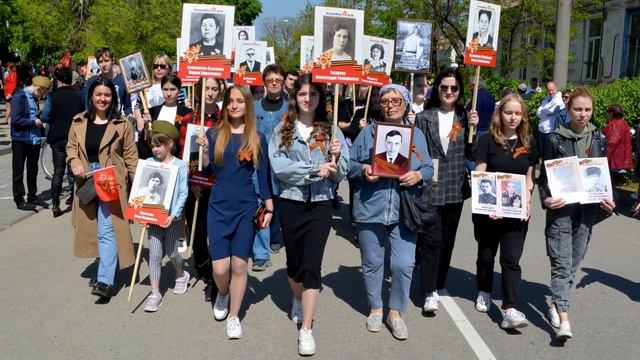 2022-05-10_Бессмертный полк 2022-n29yuppXvKY.mp4 смотреть онлайн