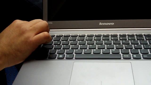 Ultraboooks Lenovo U300s y U400 IdeaPad en la Argentina смотреть онлайн