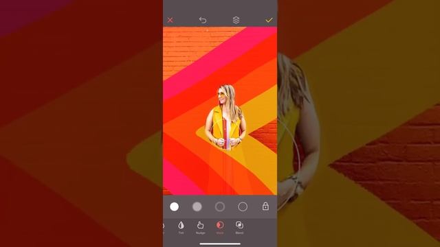 Make Your Instagram Photos Groovy! Getting Started with My Chromatic Overlays by Jordan Hefler смотреть онлайн