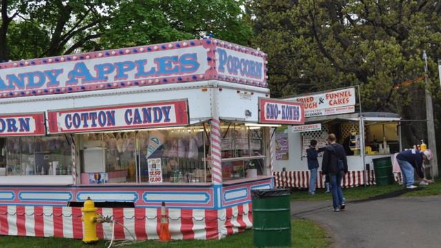 Lilac Festival 2011, Rochester NY [HD Available] смотреть онлайн