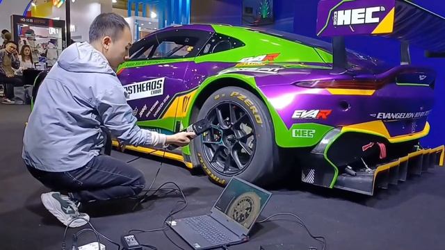 Aston Martin Car Tyre Scanned by Thunk3D Fisher S Scanner смотреть онлайн