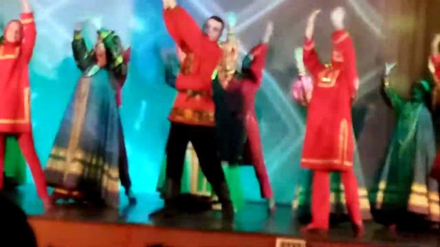 Анс. "Маленькая страна" и "Разгуляй". смотреть онлайн