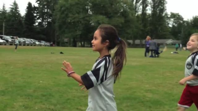 Rainbow Dolphins - First Soccer Game смотреть онлайн