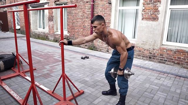 КАК НАКАЧАТЬ ШИРОКУЮ СПИНУ (Eng Sub) смотреть онлайн