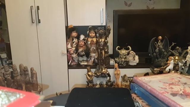 КНИГИ ТЕНЕЙ.... смотреть онлайн