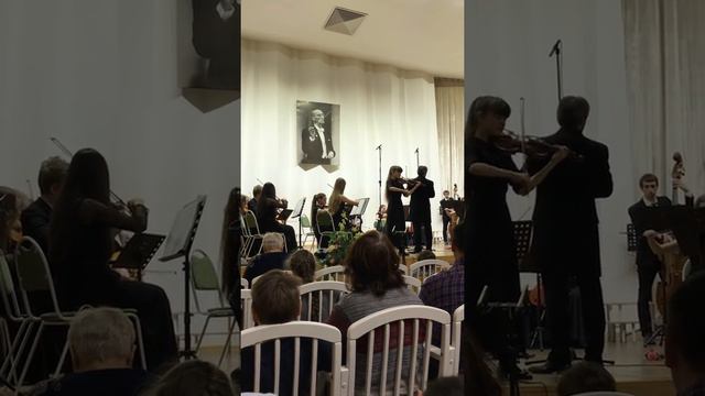 Концерт камерного оркестра школы Мравинского 1 Солистка София Казакова смотреть онлайн