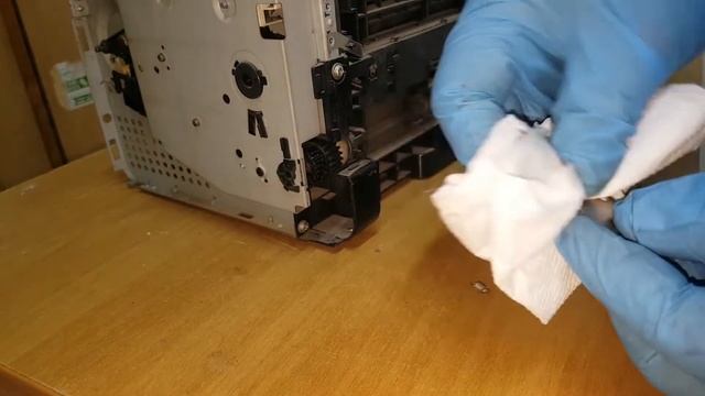 Hp laserjet P1102 Printer pulls too many papers