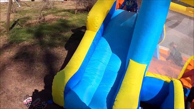 Wonder Hoops Bounce Park Review!  A Sam's Club Purchase