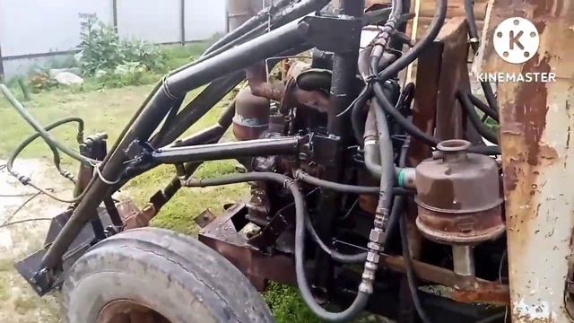 Самодельный трактор с двигателем от Т-25. Сделал кун ( погрузчик). Убрал навеску. смотреть онлайн