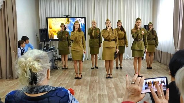 Ансамбль Камертон, Ансамбль Стиль От героев былых времён смотреть онлайн