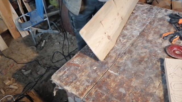 Деревенская столярка. Название дома. Фрезеровка по дереву. смотреть онлайн