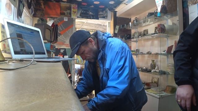 АНТИКВАРИАТ с БАРАХОЛКИ что приносят на приемку КУПИЛ у ЛЮДЕЙ Славянск смотреть онлайн