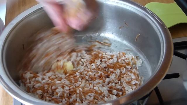 Pilav Tarifi | Tane Tane Pilav Nasıl Yapılır | Tel Şehriyeli Pilav Tarifi | Pilav Tarifleri Anlatım