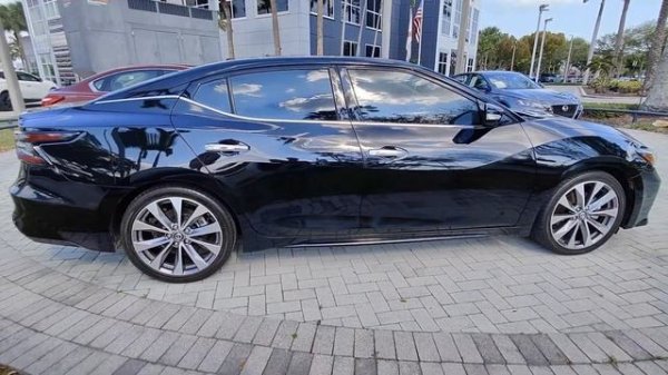 Nissan Maxima 2023 ?