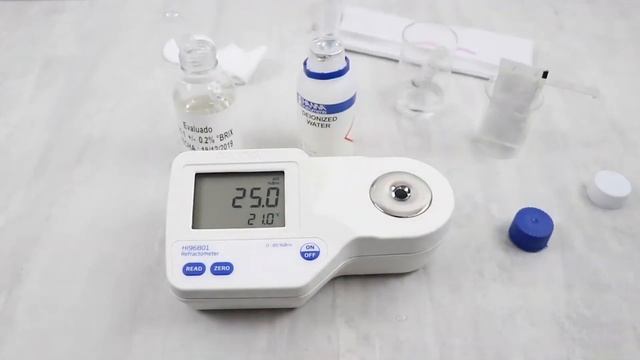 HI 96801 Refractómetro digital para el análisis del azúcar en la industria alimenticia (% Brix) смотреть онлайн