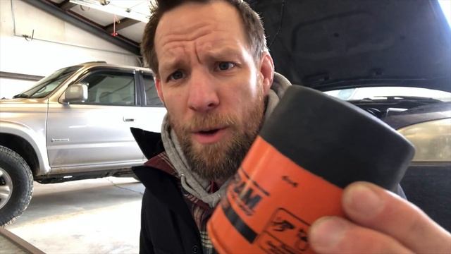 Change Your Own Oil - 2004 Honda Accord LX (4 cylinder) смотреть онлайн