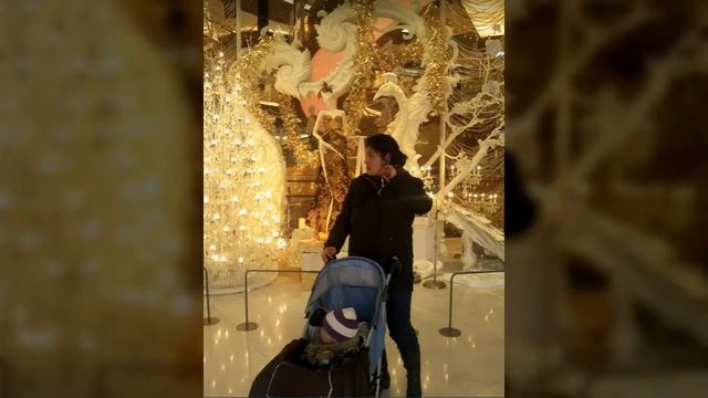 LOTTE WORLD TOWER & MALL, in Seoul, KOREA - FEBRUARY 2016 Usmanov смотреть онлайн