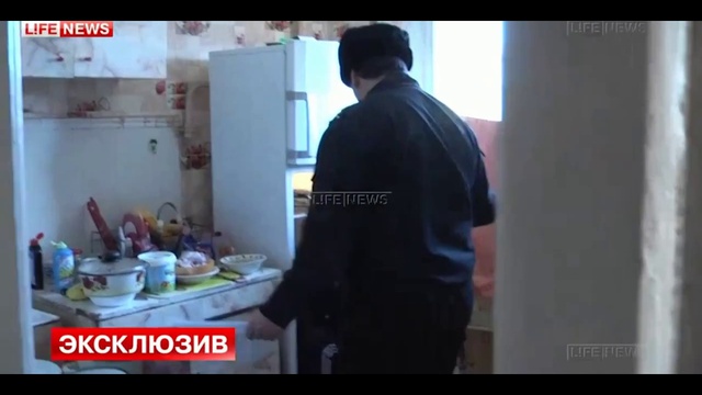 Спрятался от полиции в холодильнике