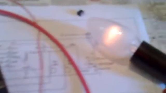Реплика опыта SR с задающим генератором на NE555 смотреть онлайн
