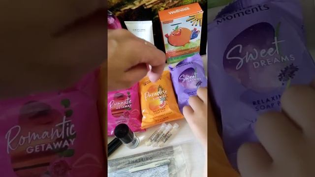 Получила свой первый заказ из каталога 10_22 Орифлэйм. Обзор. Распаковка смотреть онлайн