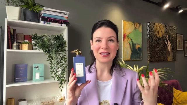 Новинки распива! Пудровые и водяные шарыTrussardi смотреть онлайн