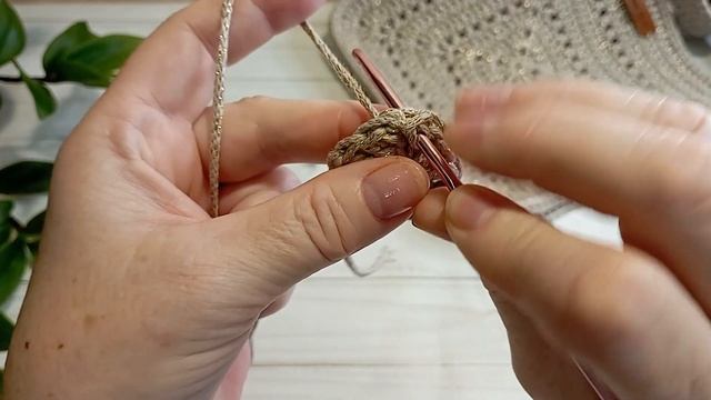 Угловое соединение ряда в квадрате и переход на следующий ряд . смотреть онлайн