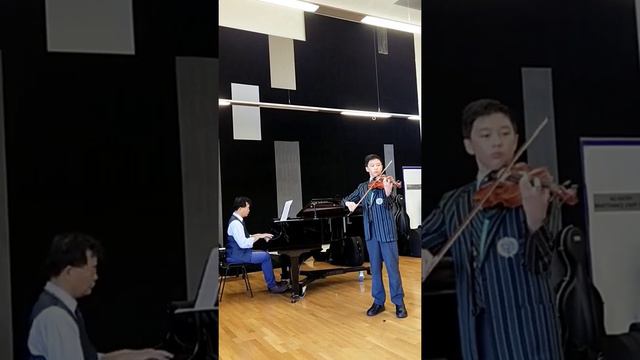 Violin sonata in E minor by F.M. Veracini смотреть онлайн