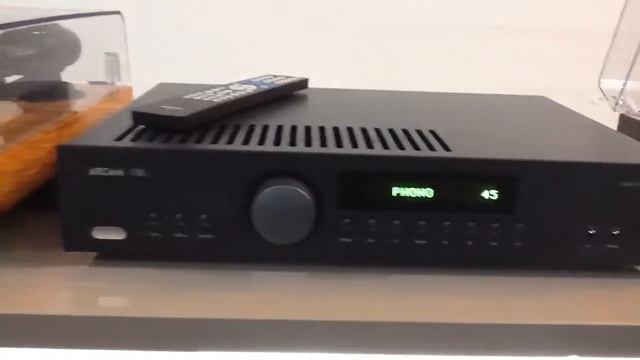 Project Xpression Carbon UKX / Arcam A29 / Monitor Audio Silver 2  - Ortons AudioVisual