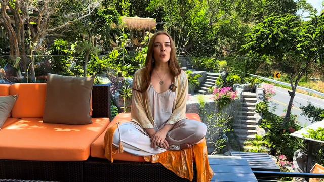 Квадрат Баланса - новый взгляд на построение жизненного баланса, отличие радости от удовольствия смотреть онлайн