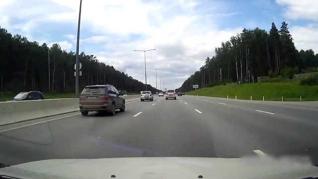 Екатеринбург. Проездка. Уралмаш-Кольцово-Карнавал-Уралмаш. Июль 2017 года. смотреть онлайн