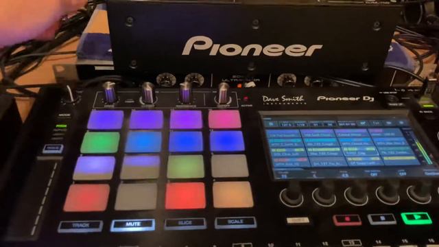 Tribal Warriors my Tech House Track смотреть онлайн