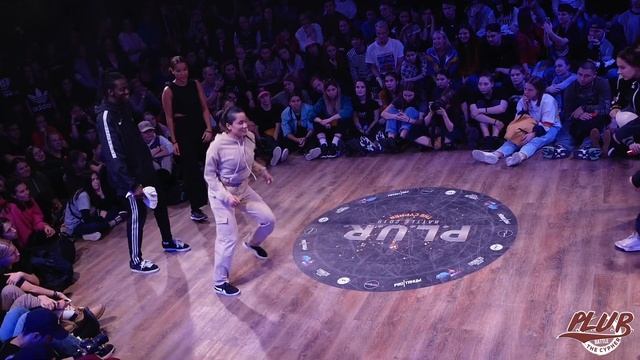 Fighting Spirit vs. Special Space | 1/4 | HOUSE 3x3 | P.L.U.R. Battle The Cypher смотреть онлайн