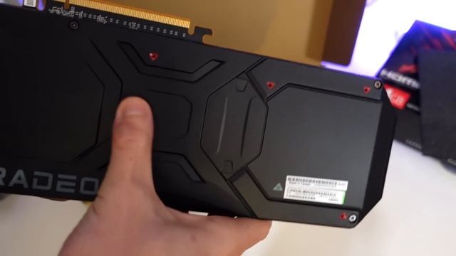 Sapphire RX 7900 XTX - Casual Unboxing смотреть онлайн