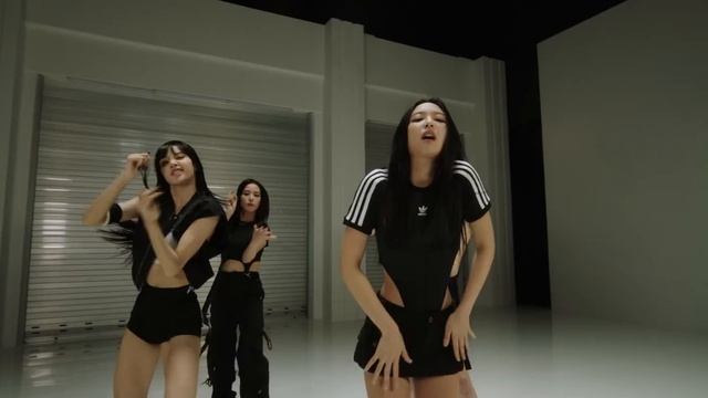 BLACKPINK - ‘Shut Down’ DANCE PERFORMANCE VIDEO смотреть онлайн
