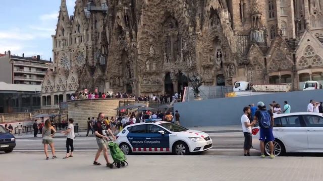 Sagrada Familia . Саграда Фамилия. смотреть онлайн